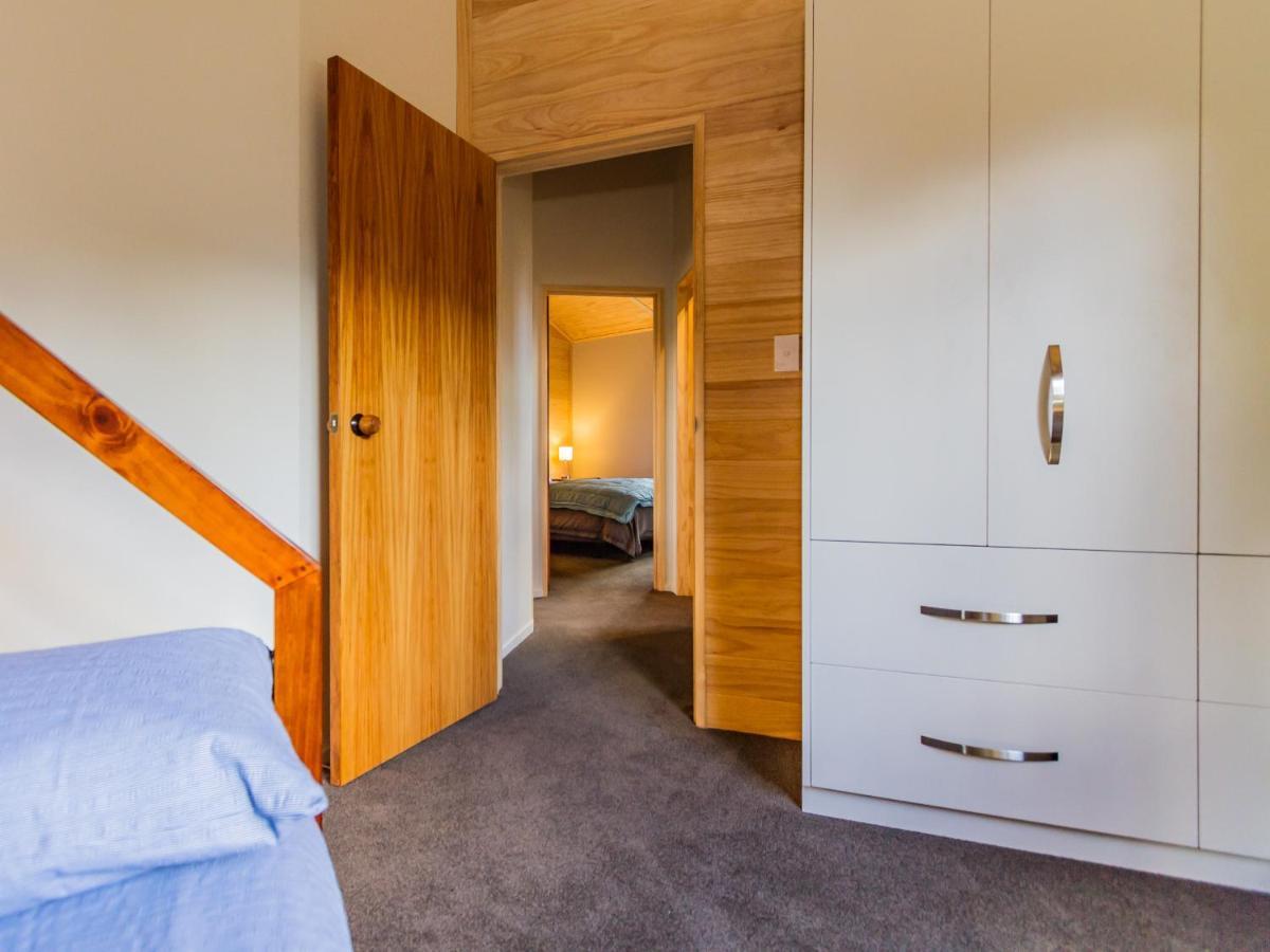 The Snowglobe - Ohakune Modern Yurt Style Chalet Εξωτερικό φωτογραφία