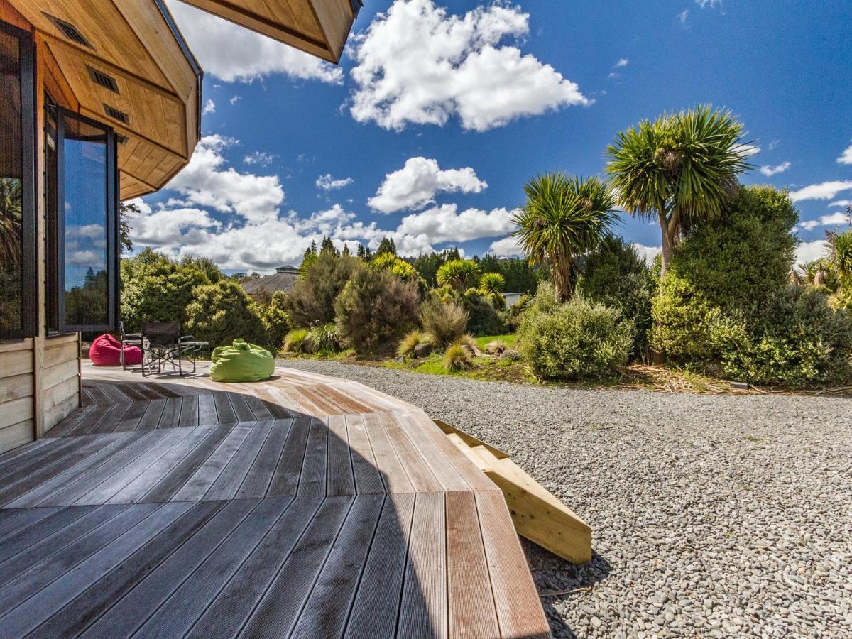 The Snowglobe - Ohakune Modern Yurt Style Chalet Εξωτερικό φωτογραφία