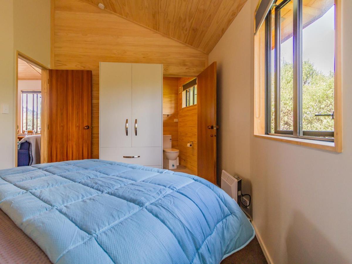 The Snowglobe - Ohakune Modern Yurt Style Chalet Εξωτερικό φωτογραφία